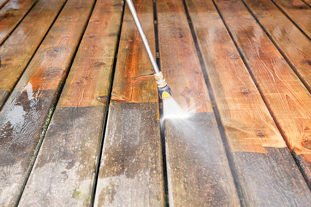 Why Choose Our Certified Pressure Washing Experts for Your Project Needs in Edgewater, MD?